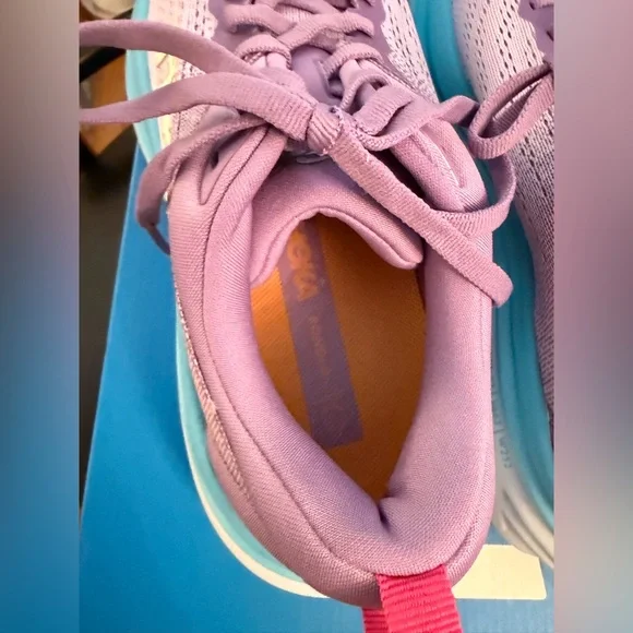 Hoka Bondi 8 Women Violet/Blue Running Shoes  7.5B WBDNI8 - Picture 7 of 12